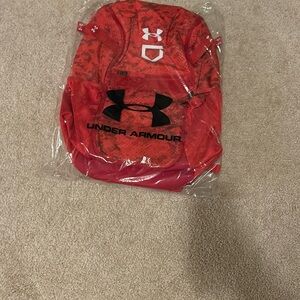 NWT Under armour baseball bat bag in red camo